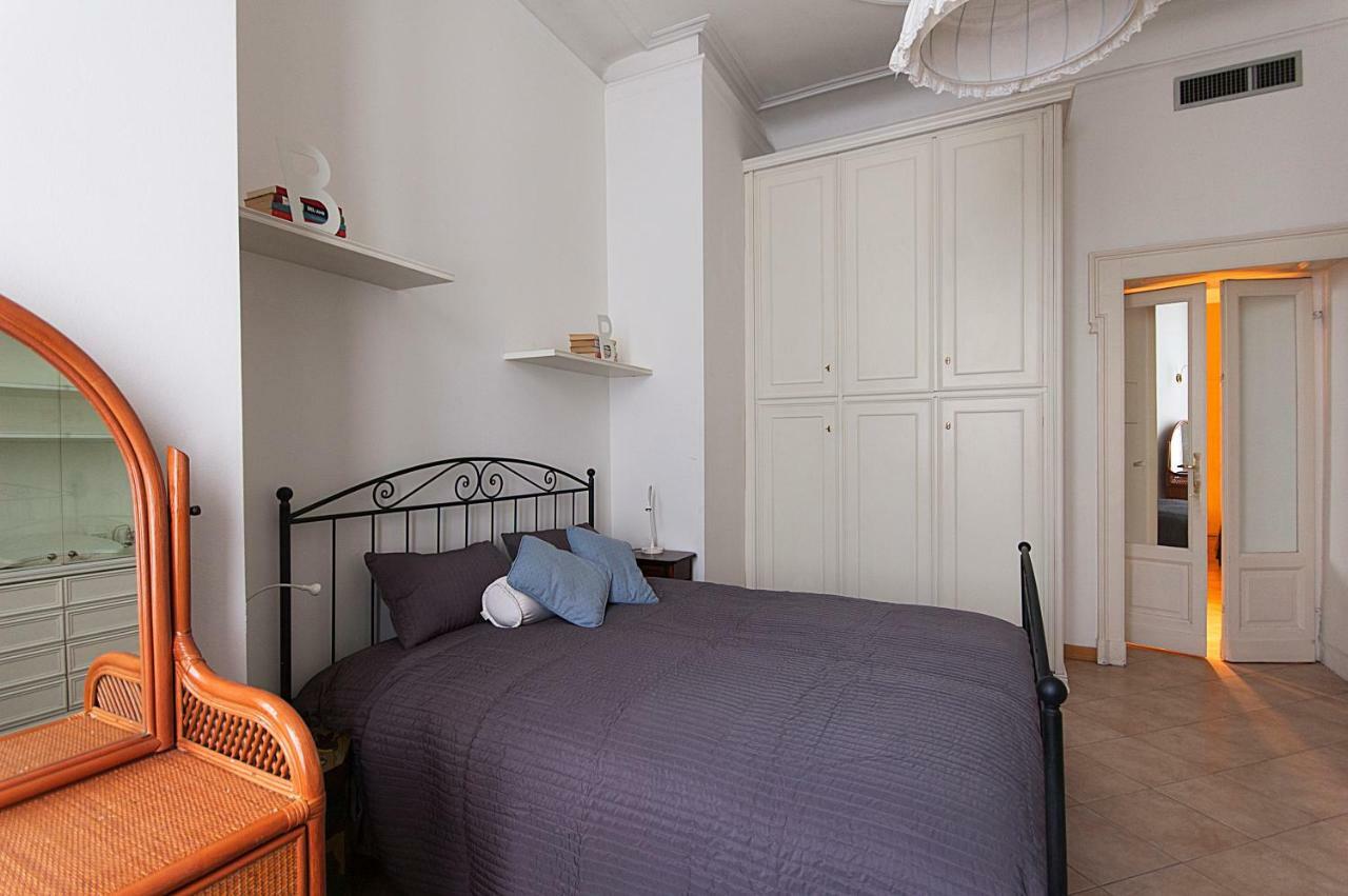 Elegant Apartment In Sant'Ambrogio Mailand Exterior foto