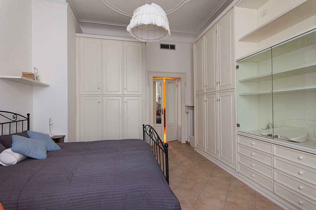 Elegant Apartment In Sant'Ambrogio Mailand Exterior foto